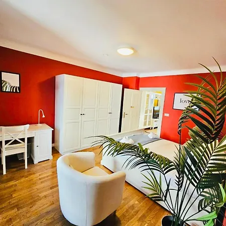 Cozy One Bedroom Retreat In Luxembourg-limp17a Luxembourg